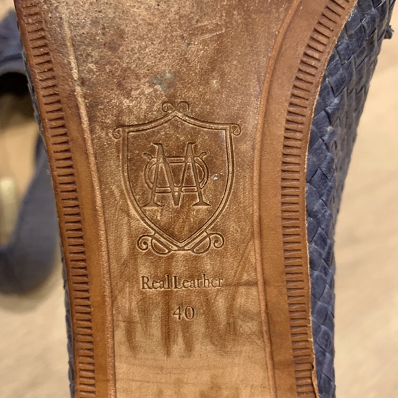 Massimo Dutti blue braided leather loafers with tassel detail - Picture 5 of 6